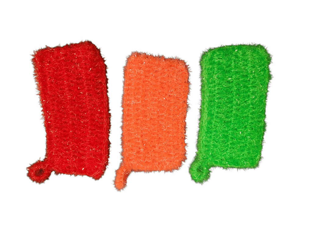lot de 3 eponges crochetées vert fluo range et rouge